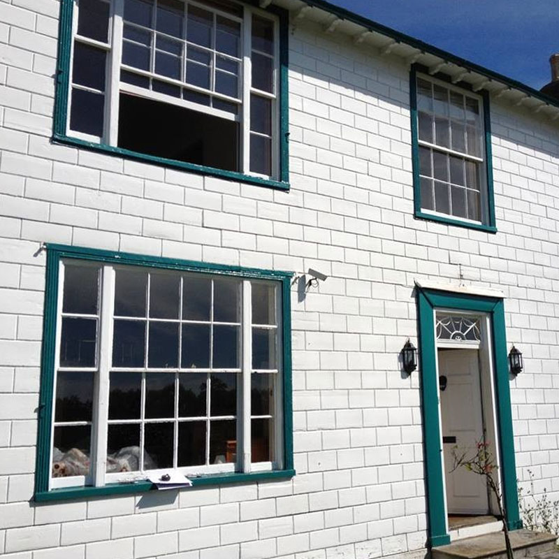 Sailisbury Sash Window Repairs covers all aspects of sash windows. Repairs, renovation or even replacements. Servicing Sailisbury, Bemerton, Lower Bemerton, Bemerton Heath, Hampton Park, Churchfields, East Harnham, Laverstock, Ford and 